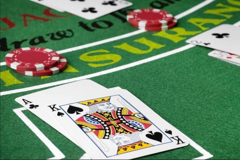 777 Casino mobile app download screen on Android phone Philippines